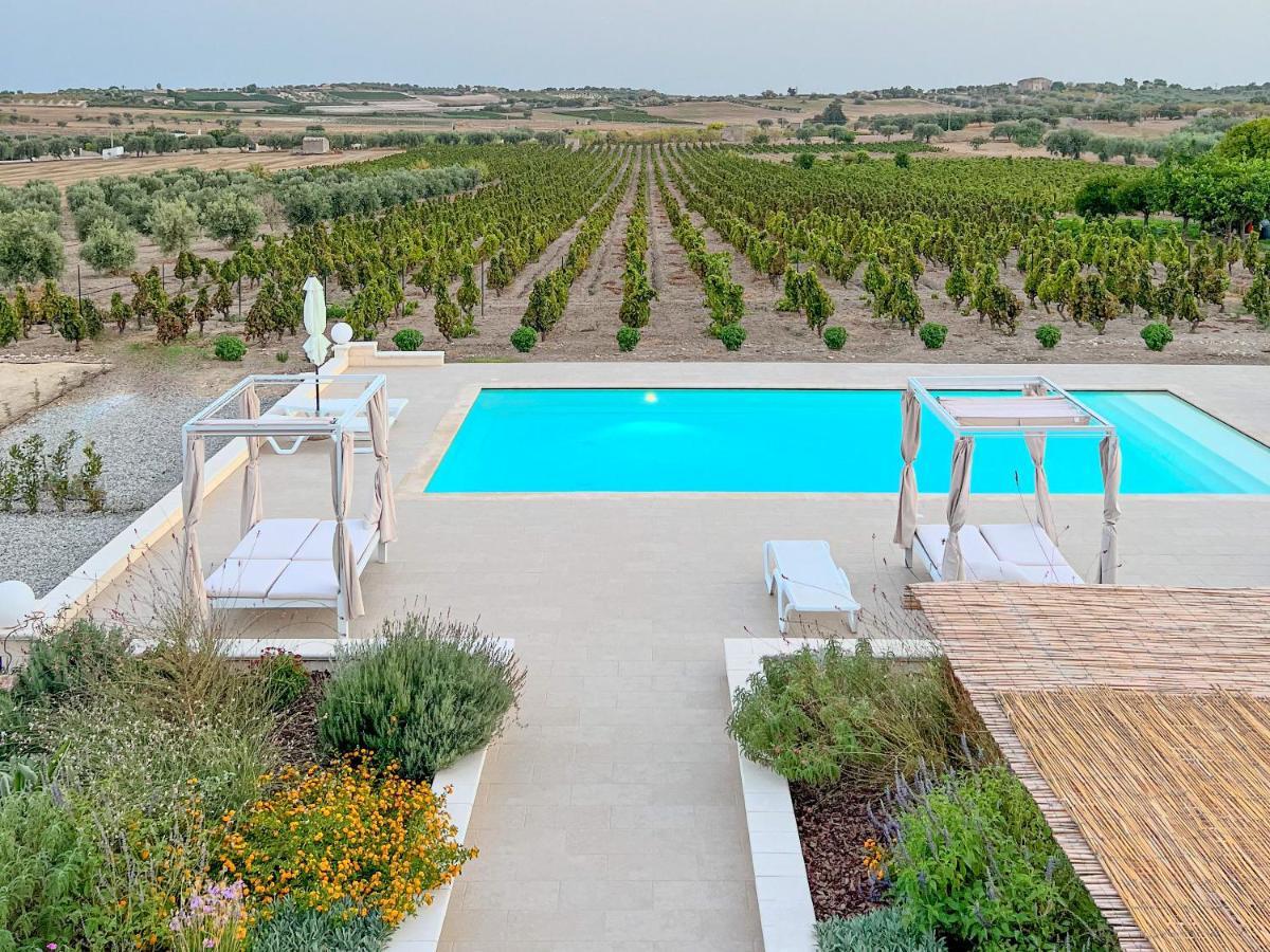 Bed and Breakfast Dimora Calauriia - Adults Only Noto Exterior foto